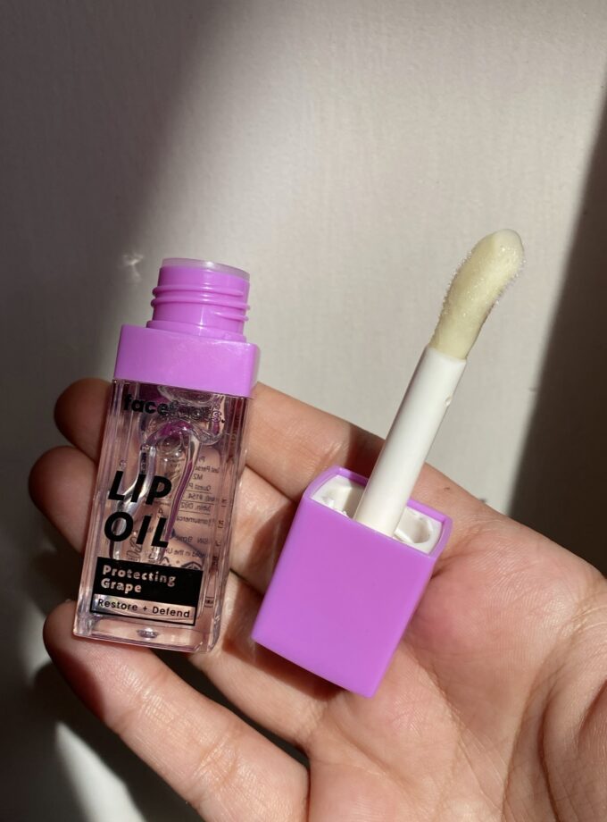 Facefacts Lip Oil