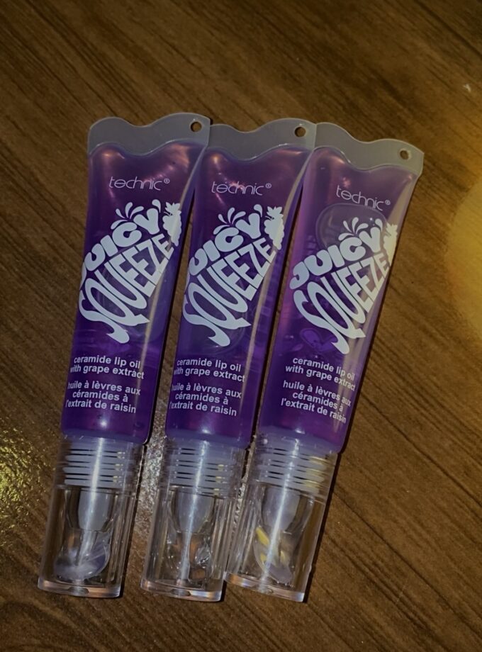 Technic Juicy Squeeze Lip Oil