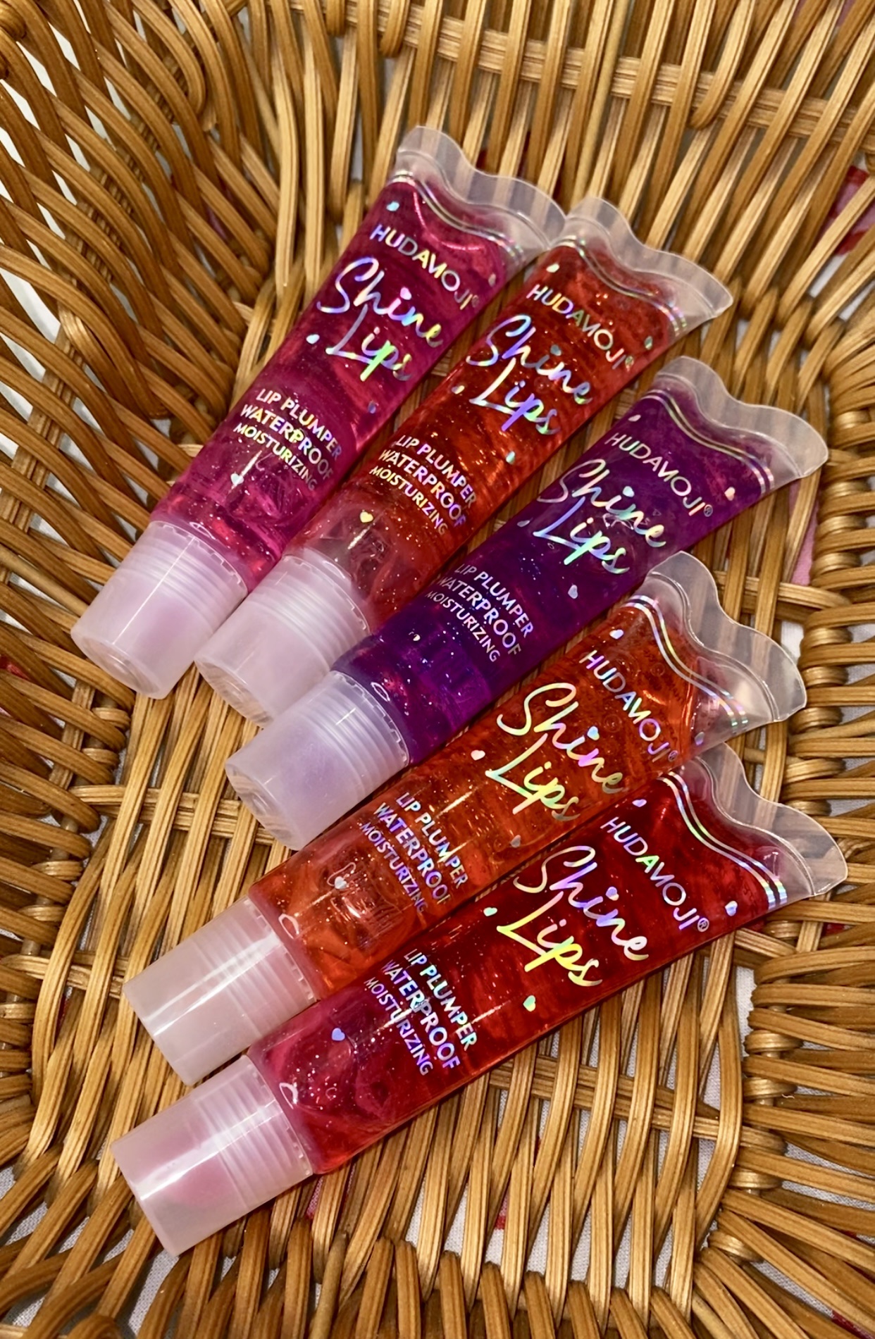 Hudamoji Shiny Lip Oil - Image 4
