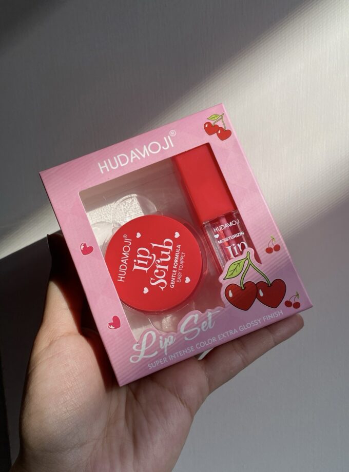 Cutest Lip Scrub & Lip Oil Set