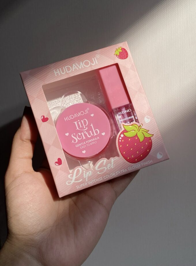 Cutest Lip Scrub & Lip Oil Set