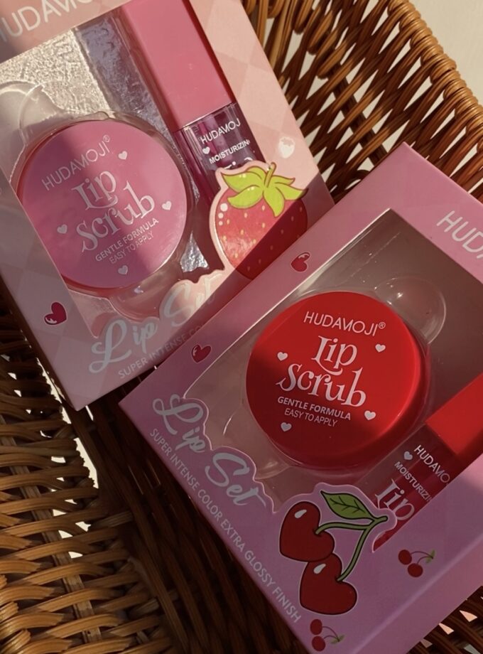 Cutest Lip Scrub & Lip Oil Set