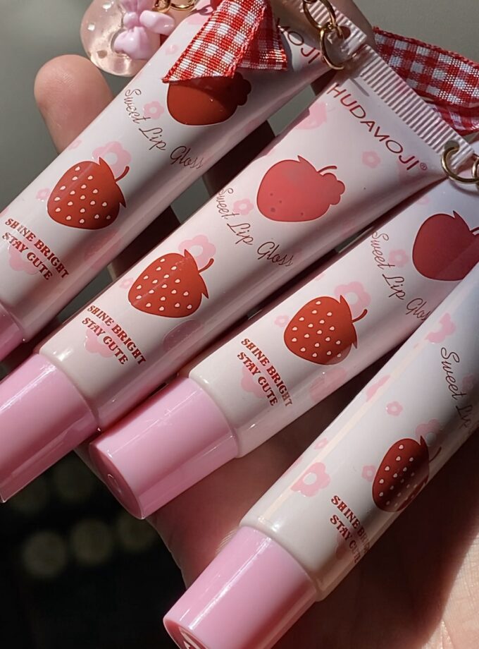 Strawberry Cottage Core Charm Lipgloss 🎀🍓🍰