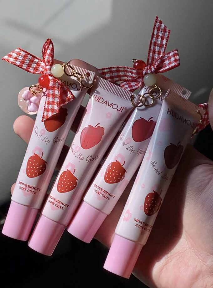 Strawberry Cottage Core Charm Lipgloss 🎀🍓🍰