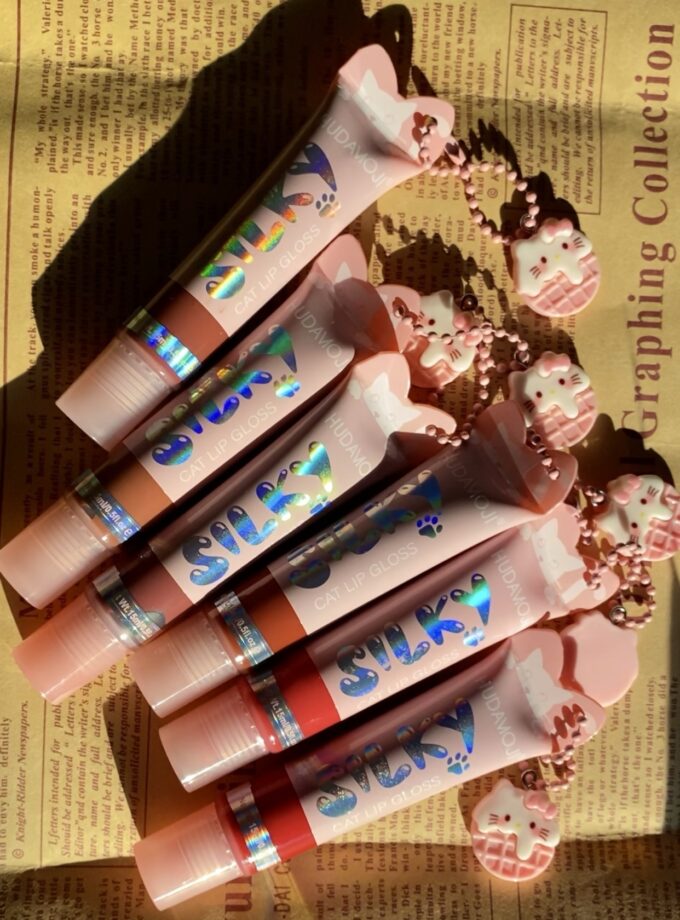 Cat Charm Tube Lipgloss 😻